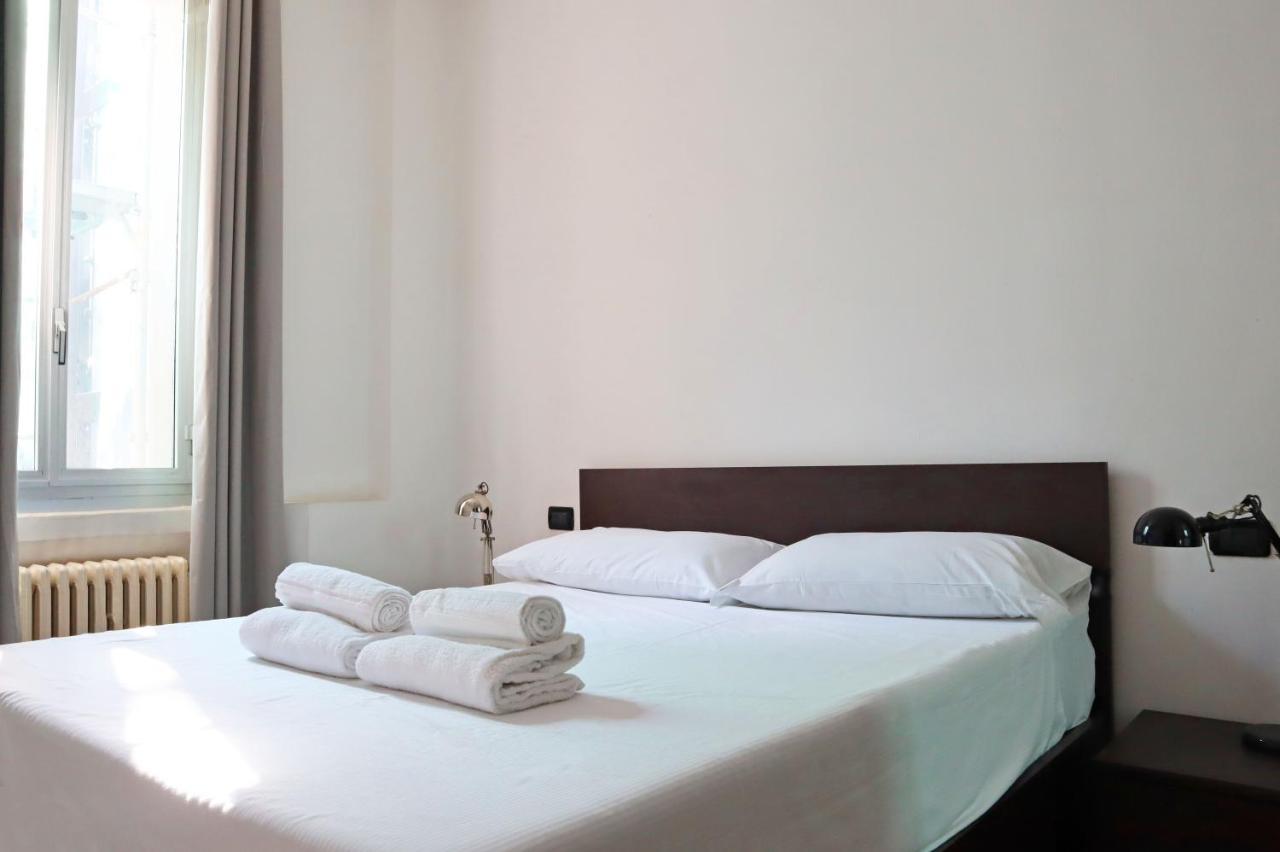 Isola Comfort Apartment Milán Exteriér fotografie